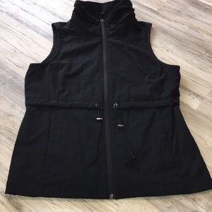 Columbia vest